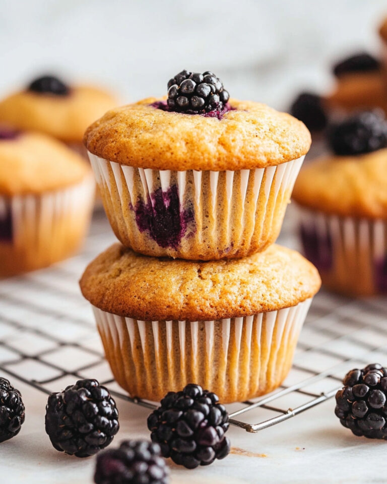 Healthy Blackberry Oatmeal Muffins Recipe