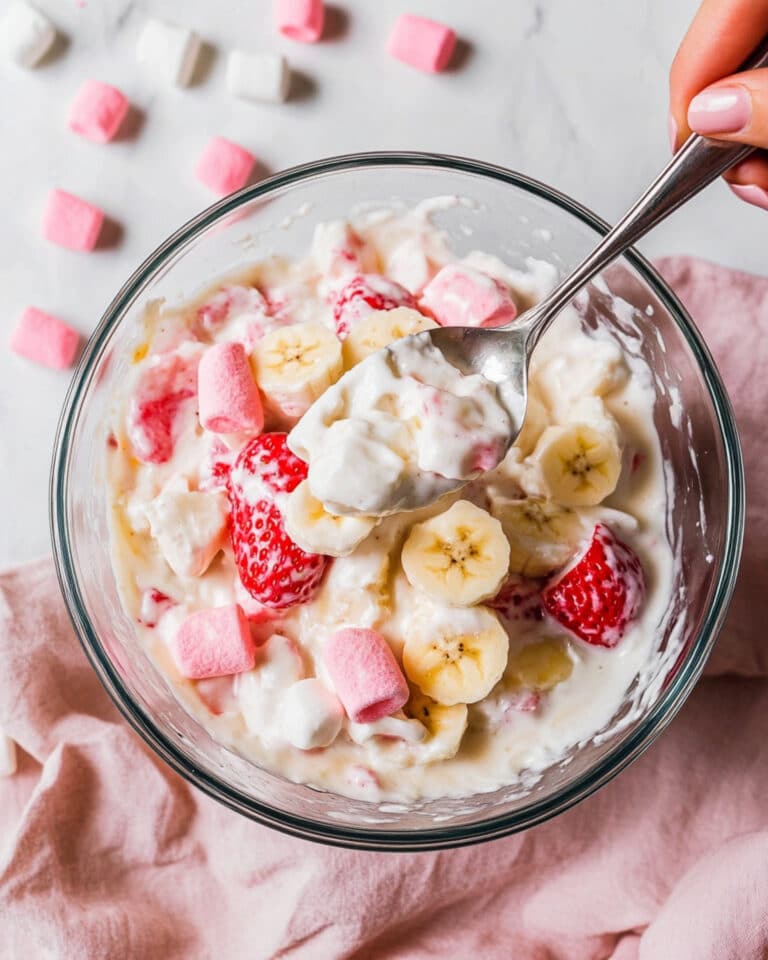 Strawberry-Banana Cheesecake Salad Recipe
