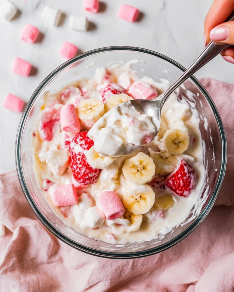 Strawberry-Banana Cheesecake Salad Recipe