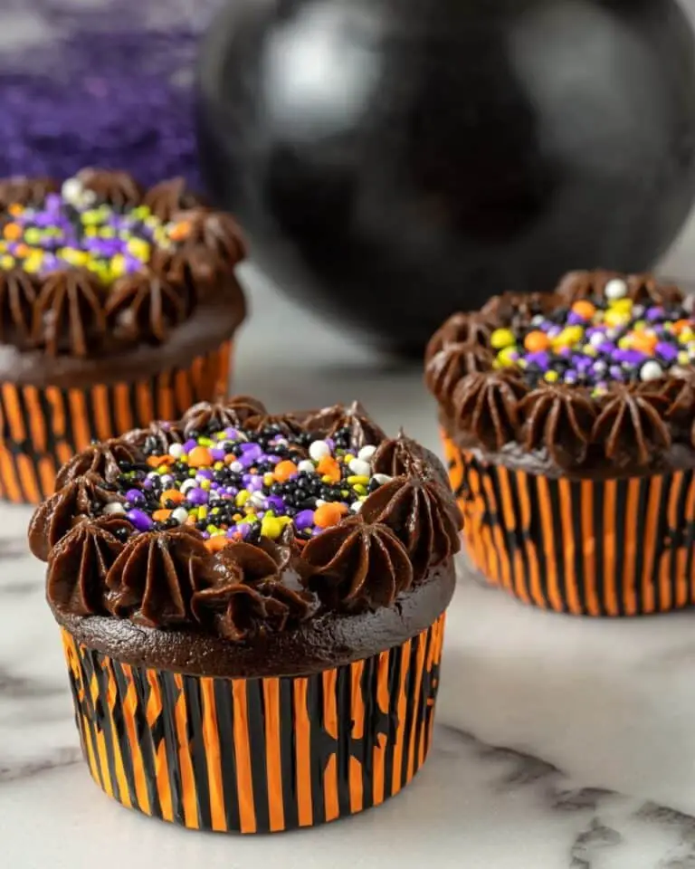 Chocolate Cauldron Cakes Recipe