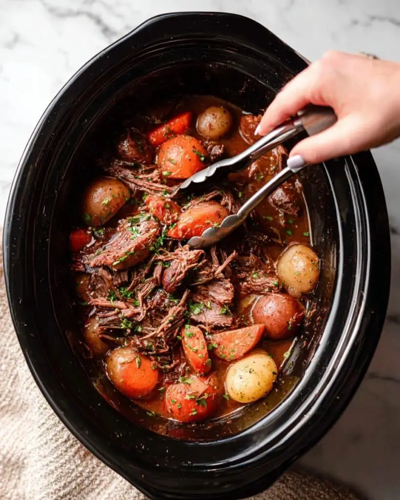 Crock Pot Sirloin Tip Roast with Vegetables and Au Jus Recipe