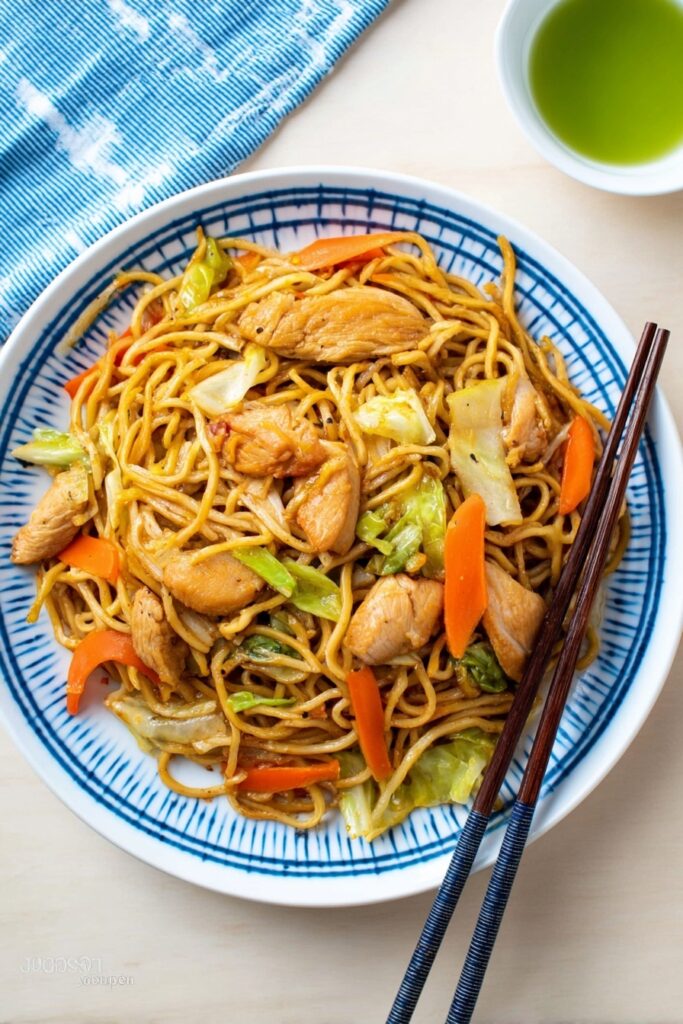 Easy Chicken Yakisoba Stir-Fry Recipe