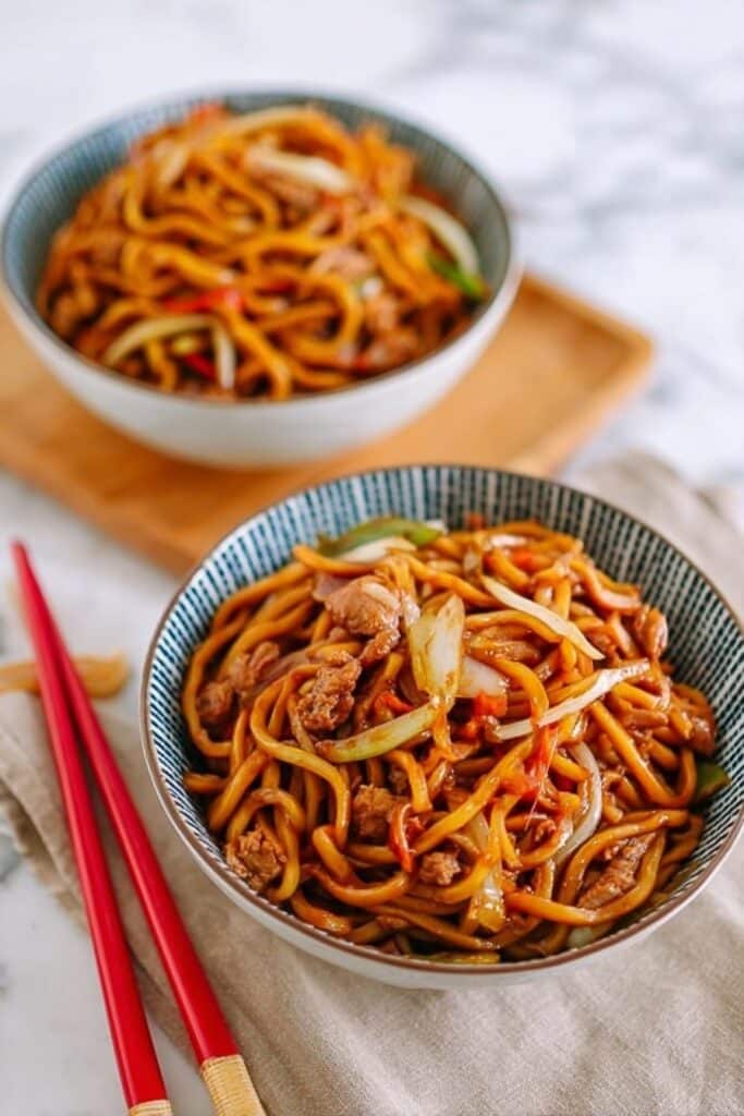 Restaurant-Style Chicken Lo Mein Recipe