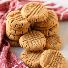 Easy 3-Ingredient Peanut Butter Cookies Recipe-image
