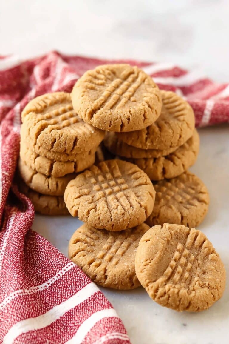 Easy 3-Ingredient Peanut Butter Cookies Recipe