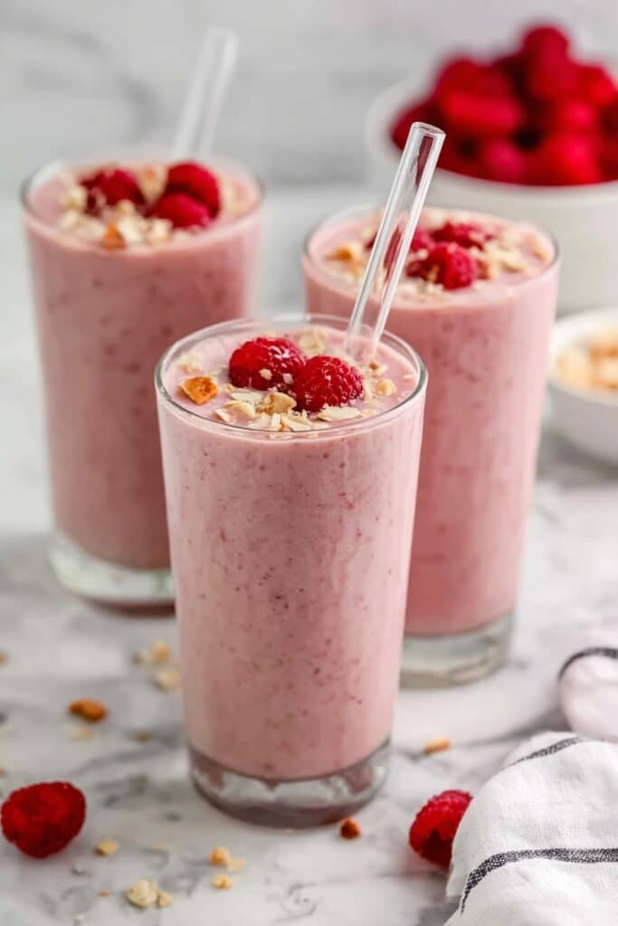 Creamy Mango Raspberry Smoothie Recipe